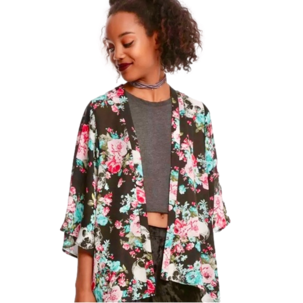 Hot Topic floral skull open kimono